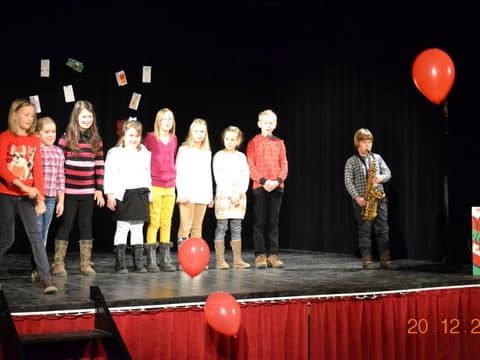 Prednovoletno srečanje 2012 – fotografija 18
