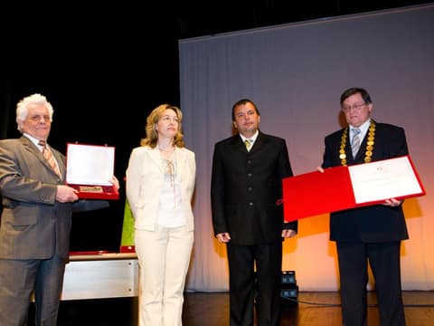 Podelitev občinskega priznanja "23. april" – fotografija 1