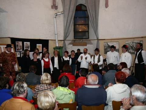 Ravbarjev večer 2008, DEŽ NAS NI PREGNAL. (Foto: Kolar Miro) – fotografija 15