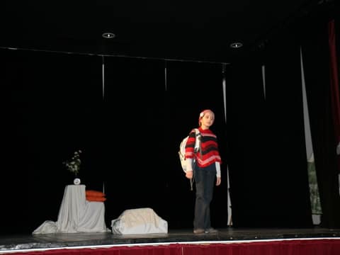 Je zima gospa ali gospodična? (2012) – fotografija 2